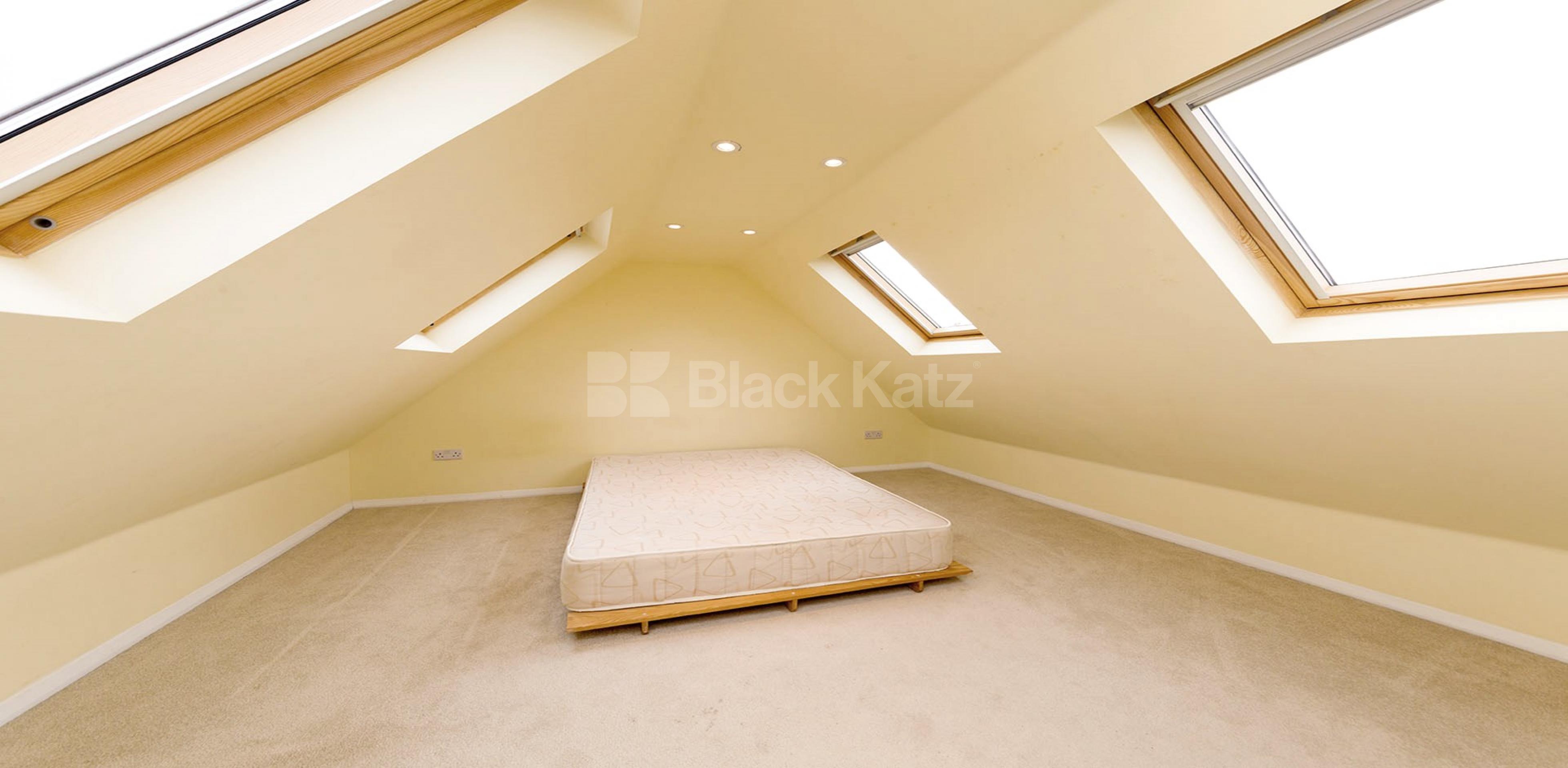 			NEW INSTRUCTION, 3 Bedroom, 1 bath, 1 reception Terraced House			 Wormholt Road, Shepherds Bush W12